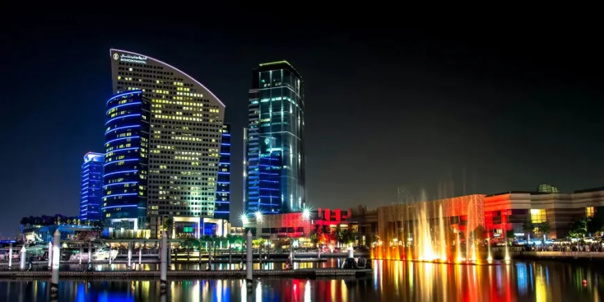 Dubai Outlet’lerinde Uygun Fiyatlı Lüks Ürünler